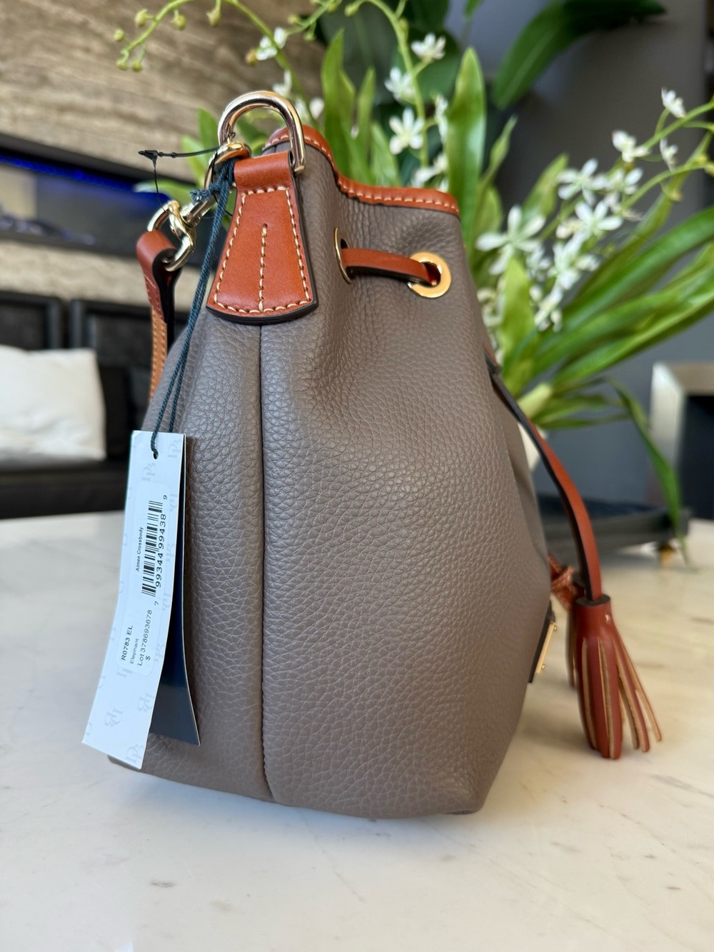Dooney & Bourke Pebble Grain Aimee Crossbody Leather - Picture 5 of 16